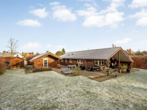 Holiday Home Wyanet - 600m from the sea by Interhome, Stege